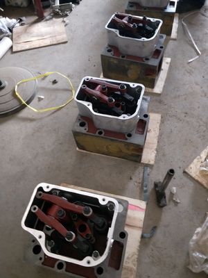 118kg Shengdong 127.03.80.03A Exhaust Valve Cylinder Head Parts Customizable Options
