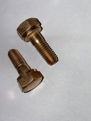 190 Series 12V. 03.53B Engine Parts Cylinder Head Exhaust Port Screw Standard Component