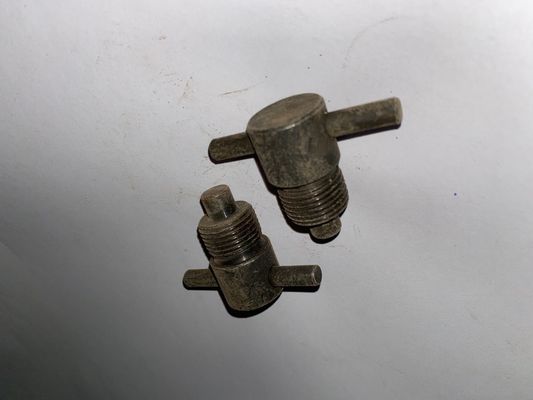 Standard Component Iron Bleed Screw for Jichai Generator Chidong Engine 12V. 10.10