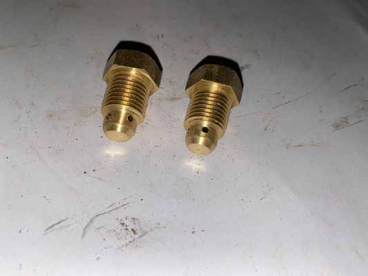 12VB. 22.04 Casting Drain Valve Seat for Water Pump Engine Maintenance