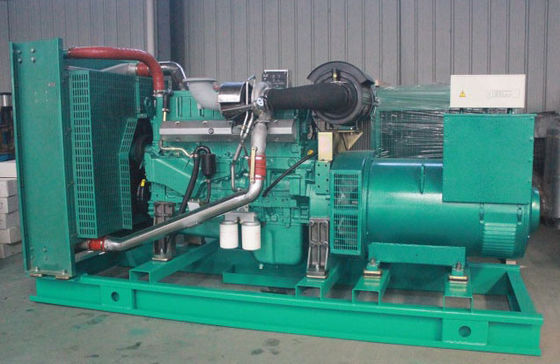 100kw Diesel Generator Sets Brushless Water-Cooled Genset with Base Fuel Tank Y100